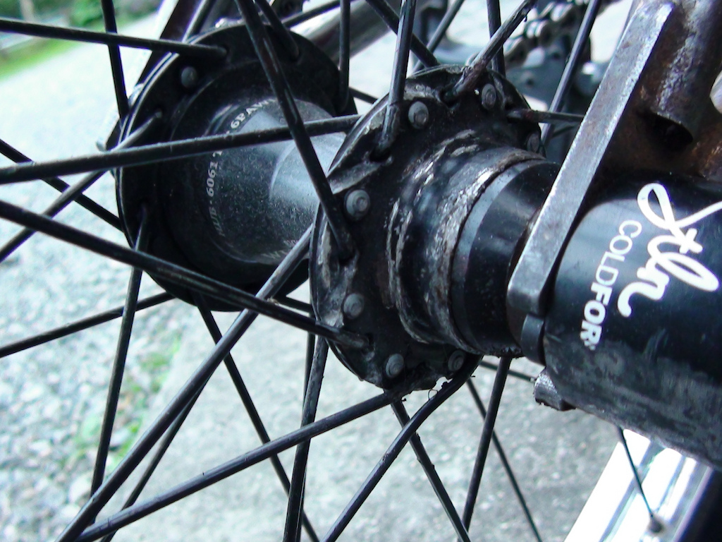 hub right side