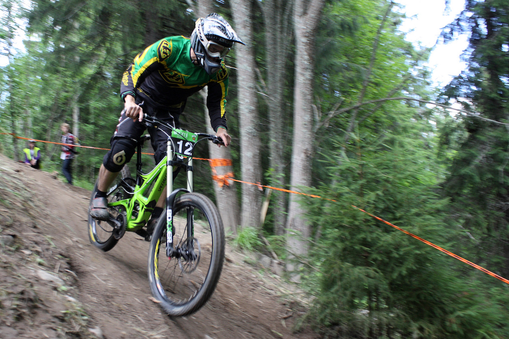 DH SM 2011