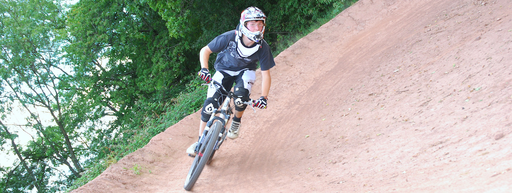 Redhill Extreme 4x