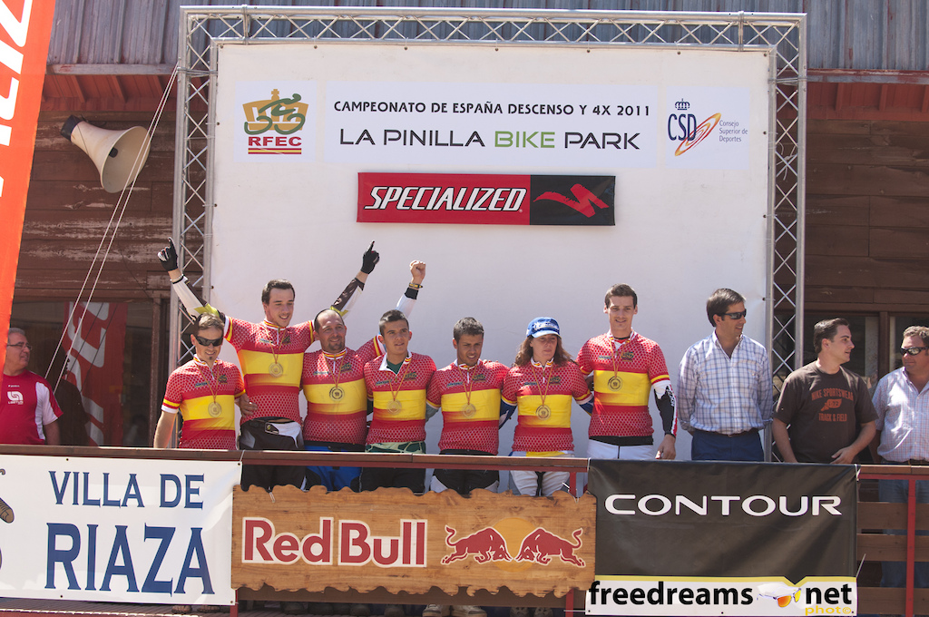 All spanish downhill champions. Congratulations!