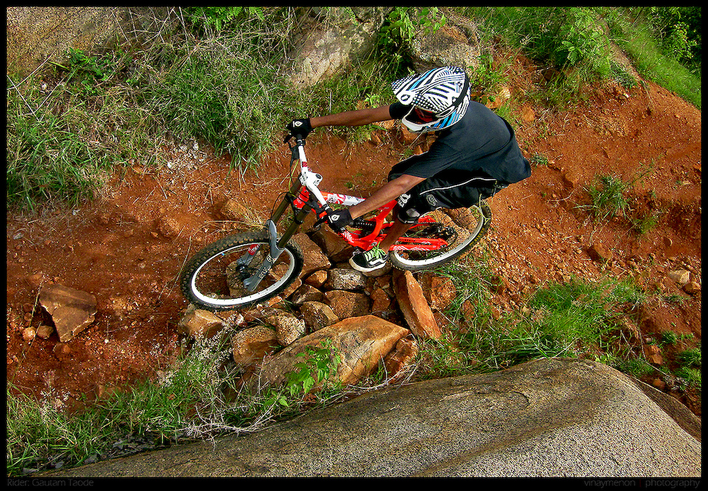 Photo: Vinay Menon.
(July 2011) http://vinaymenon.wordpress.com/