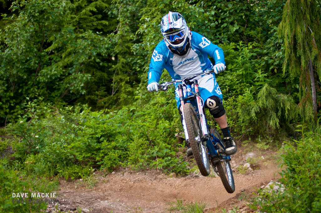 http://reg.ccnbikes.com/index.php/event/bc-cup-dh-finals-hemlock-resort 

www.davemackie.ca