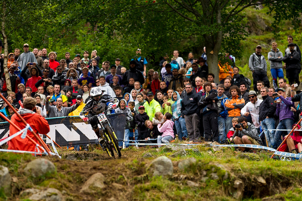 ,during the La Bresse UCI World Cup DH round 6. France.

Photo by Sven Martin