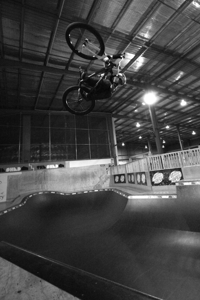Euro in the bowl at the Shed, damn i love this bowl so much!! Photo by Dave McComb