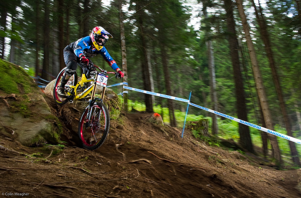 Jill Kintner does not like rocks. Val di Sole is not her style. And an off the bike in qualifying was definitely unsettling. But she's got skills and is a complete pro. Despite the scare, she was back on the track during the men's race, looking for lost seconds.