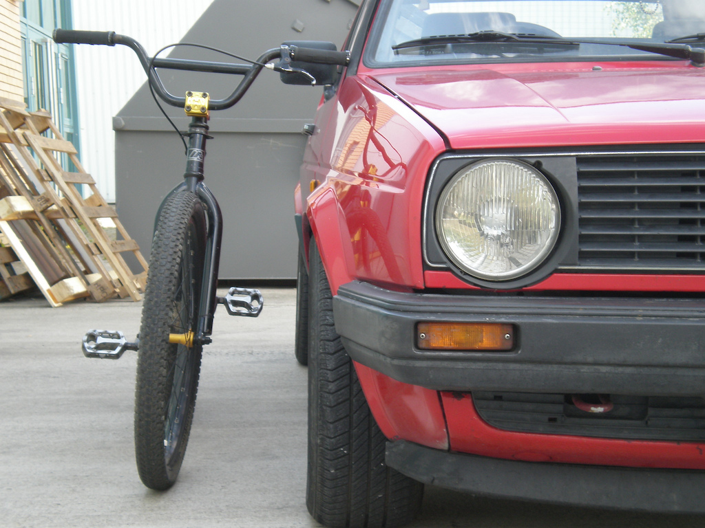 My two favourite things ever. Don't tell my gf. Mirraco 20forty and VW Golf MK2 :)