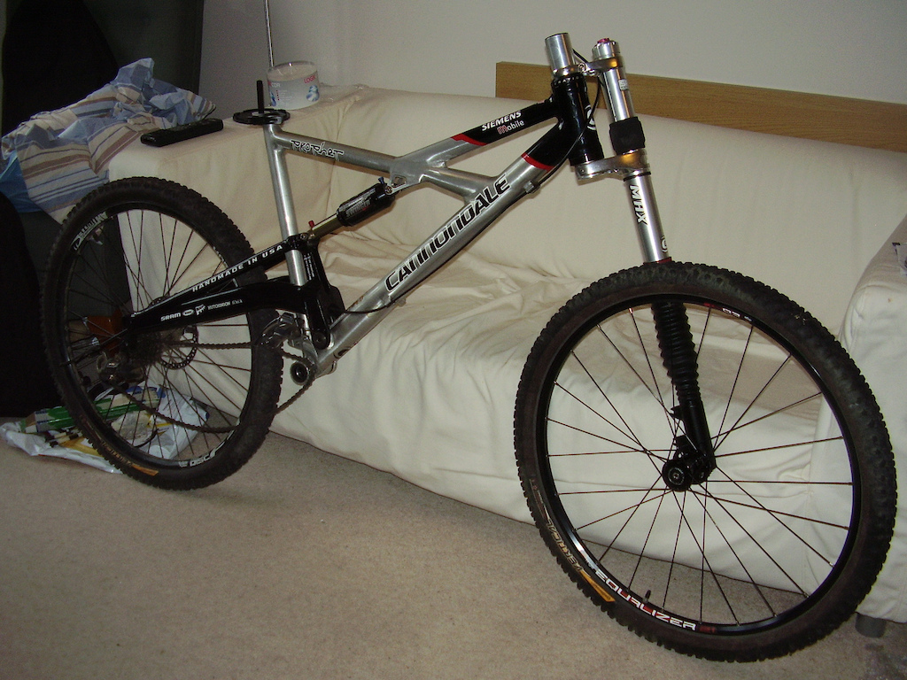New XC bike starting to take shape - Cannondale Prophet Team Replica 2005 with Lefty Max 140 front suspension