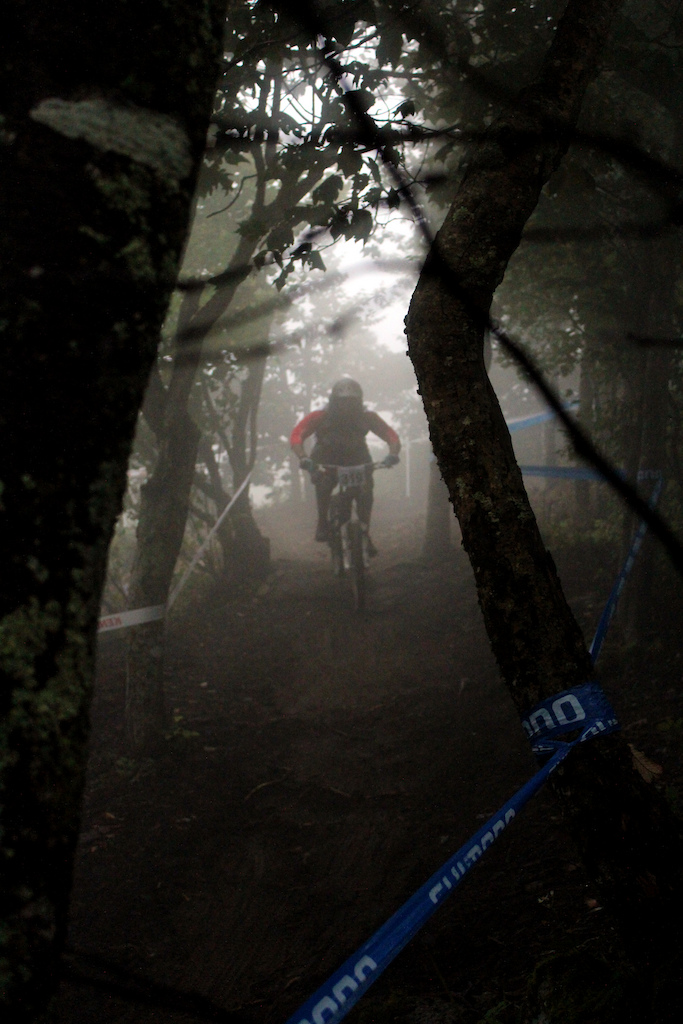 Beech Mountain National Qualifier Race allowed racers to get a feel for the Am. track which will be used at 2011 USA National Championships. Fog was in all day which made visibility minimal at the top of the mountain but a great day of racing at Beech Mountain.  Pictures taken by Mac McGee.