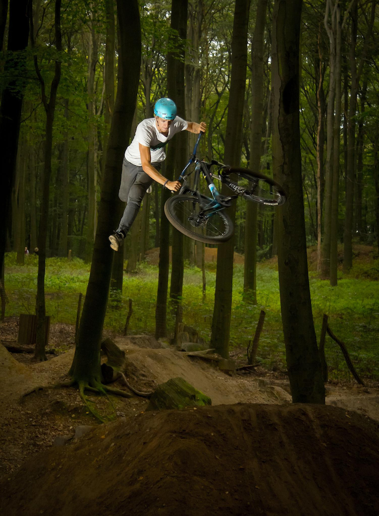Long time since my last photo. My favourite one from this session.