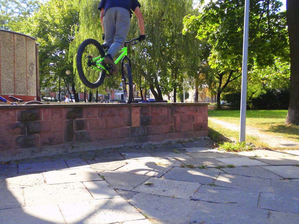 trialy, 270 drop-in