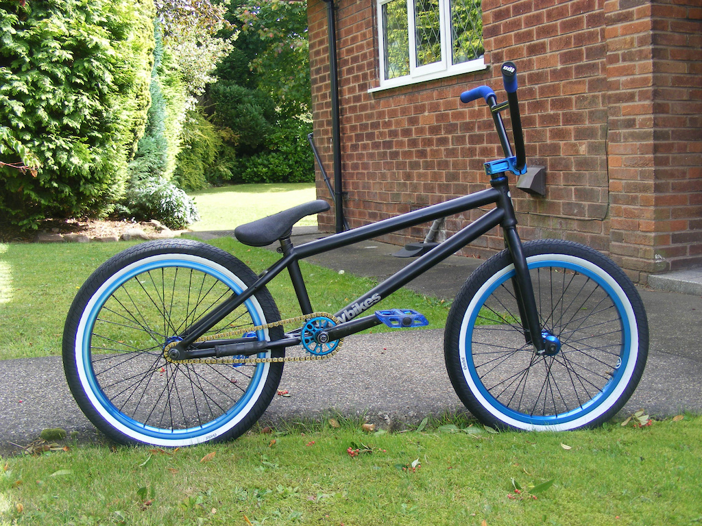 New bars and white walls