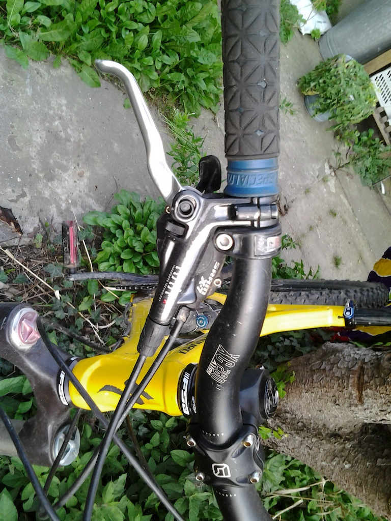 Avid Code R for sale
