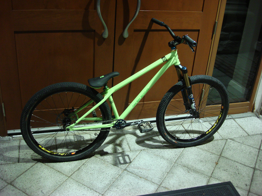 New toy. Deity Cryptkeeper. Huge thanks to Eric. Stoked. The pic does the frame colour no justice.