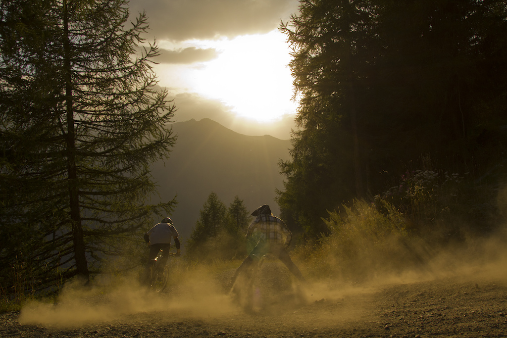 Photo of our shot in St-Luc: teaser here: http://www.pinkbike.com/video/220247/