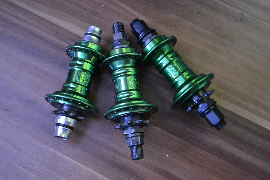 two old and new profile hubs