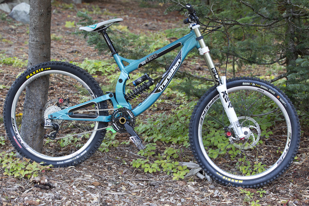 2011 Medium Transition TR450 Brand New $4000
Straitline Silent Guide, Straitline Stem, Straitline pedals, Straitline Chain ring. Hadley Hubs, Boxxer R2C2 Forks, Fox Shock, Formula "The One" brakes, Chromag/COC Seat, COC Seatpost and head set, Spank Spike Bars, ODI grips, ODI/COC lock rings, Sram X9, E-13 Cranks and BB, Spank Spike rims, DT Swiss Spokes, Maxxis 3C Minion tires, Maxxis tubes.