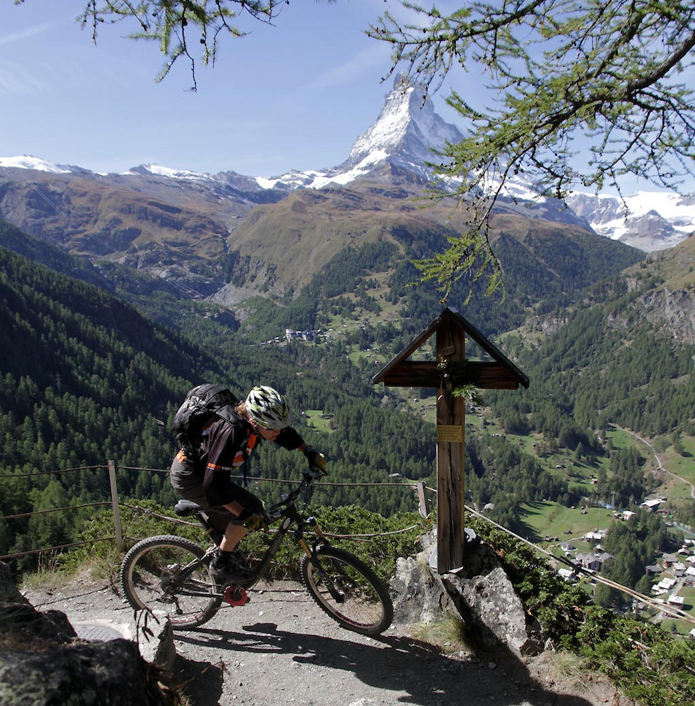 The trail cuts high off the Gourmetweg by Findeln and is a loam pumptrack traversing to Zermatt valley bottom