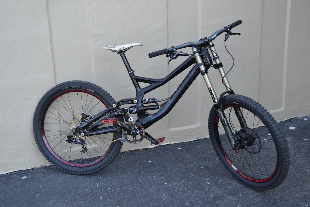 My new 2012 demo 8

37 lbs with DH tubes

35.75 Tubless