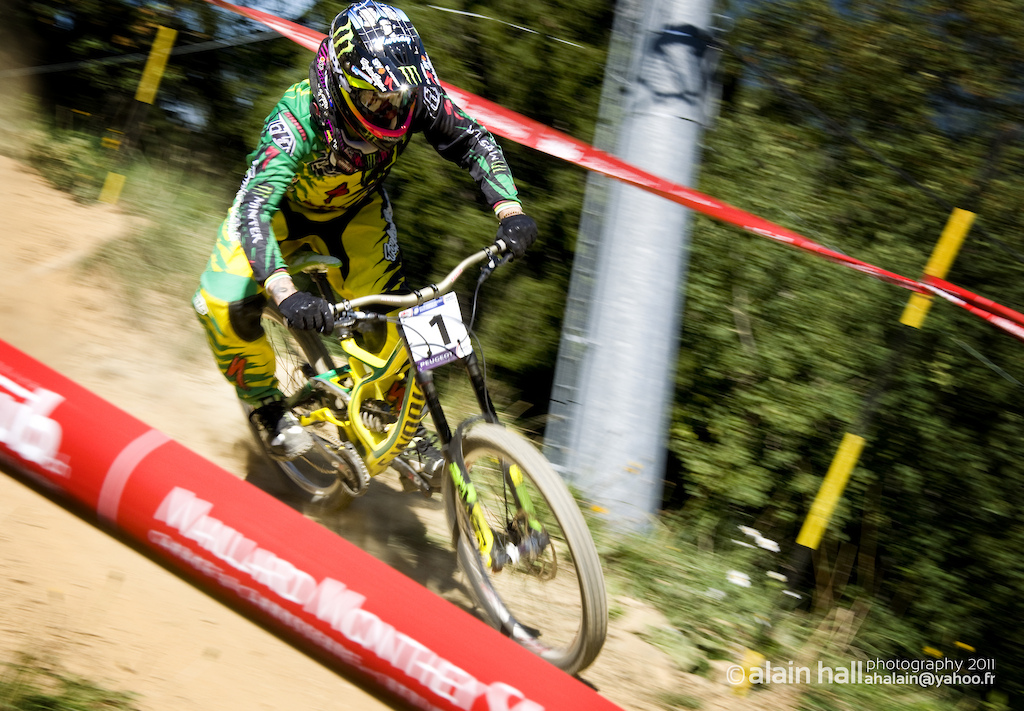 Sam Hill is back!