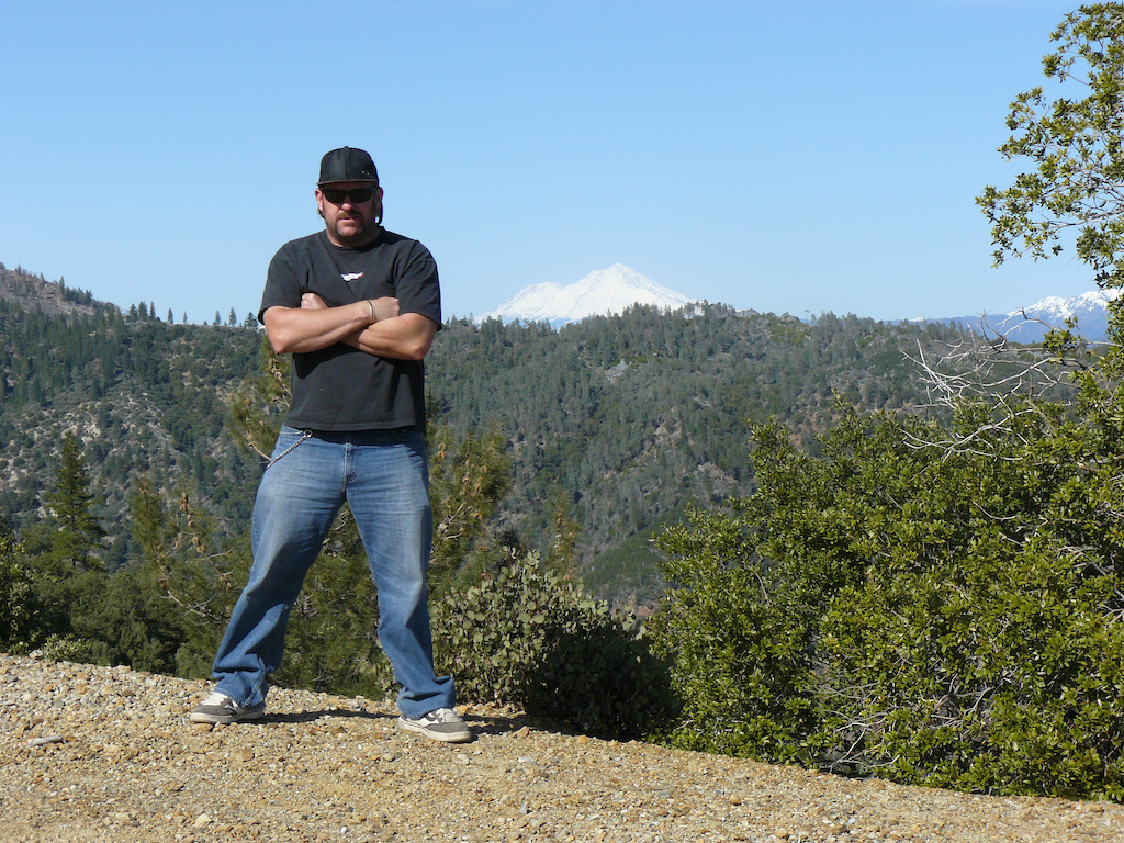 i hang out here alot when im in redding ca. behind shasta dam. mt shasta in the backround