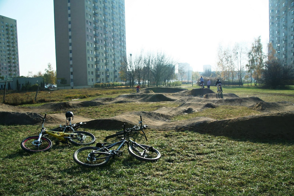 Welcome on 
First legal Pump Track in Poznan builded by BTProject.eu 
photo by http://pn0824.pinkbike.com/