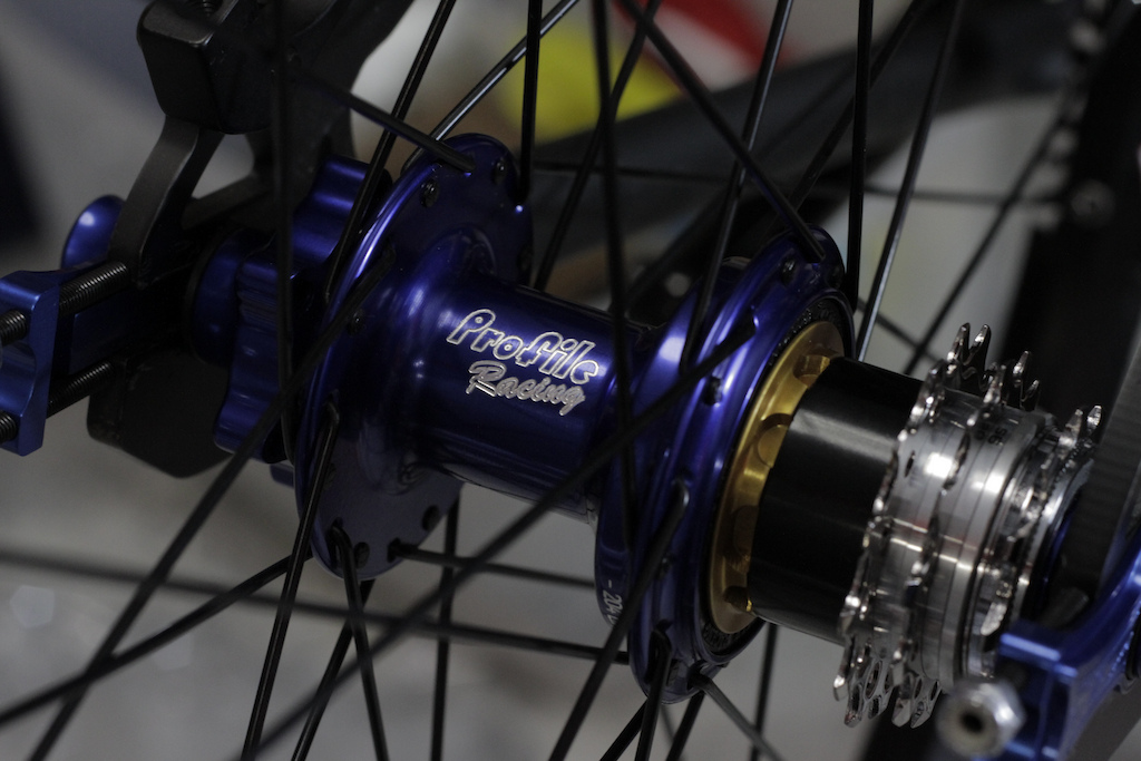 Profile Racing Elite Hubs, Cranks and new bottom bracket with Ti spindle on Sette Prowler prototype.