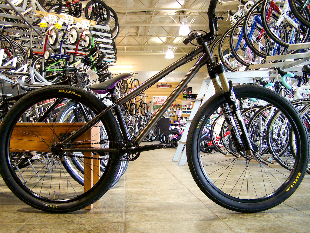Stout Bikes Custom Street Ratt with some new swag from Deity.

25lbs and 2oz.
