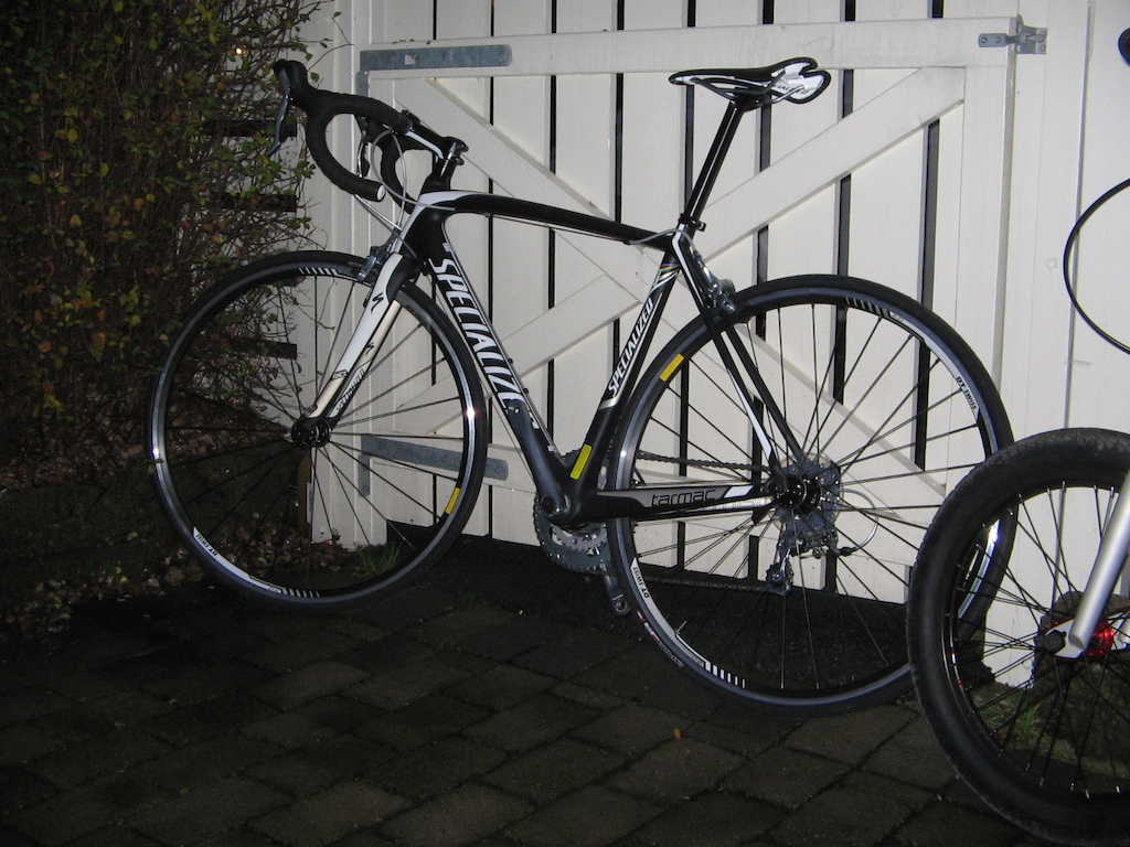 My new road bike, specialized tarmac 2012.