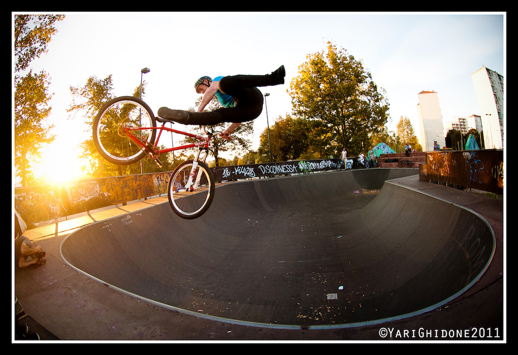 Sam Pilgrim - Tailwhip