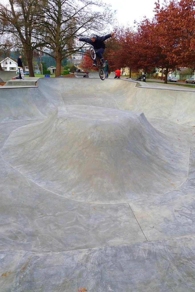 Best new park in Washington. Box jump in the middle of a sick bowl. So much fun. Photo taken by my girlfriend Sam Lyons.