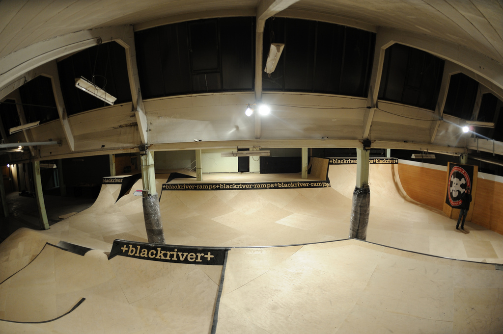 New Area - Miniramp 
supported by blackriver-ramps.de &amp; Telekom

www.RadQuartier.de