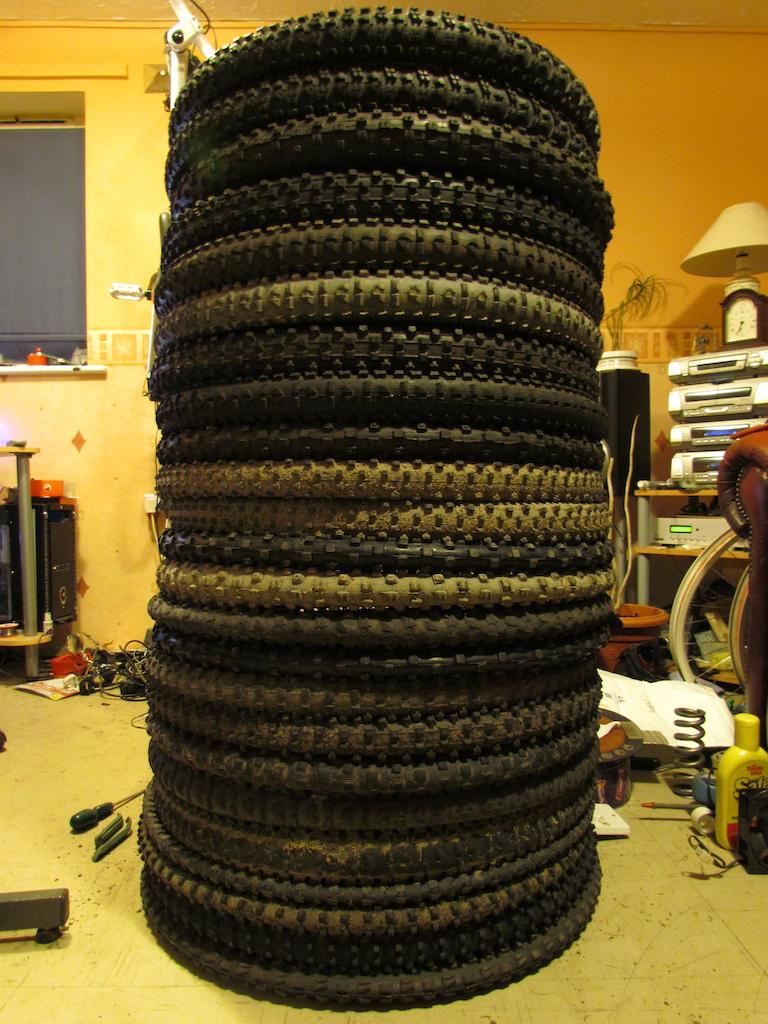 obsessed with tyres much???