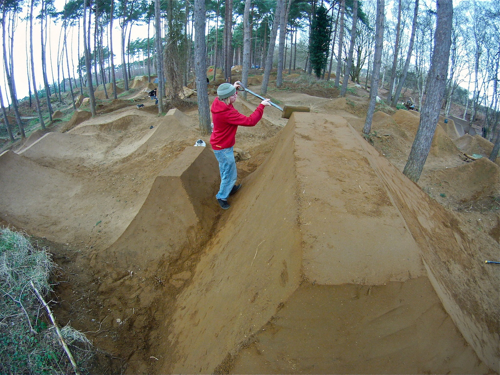He aint no trail builder, this dude is a fukin master Sculptor! 

THE TRAILS ARE SECRET! So don't ask.