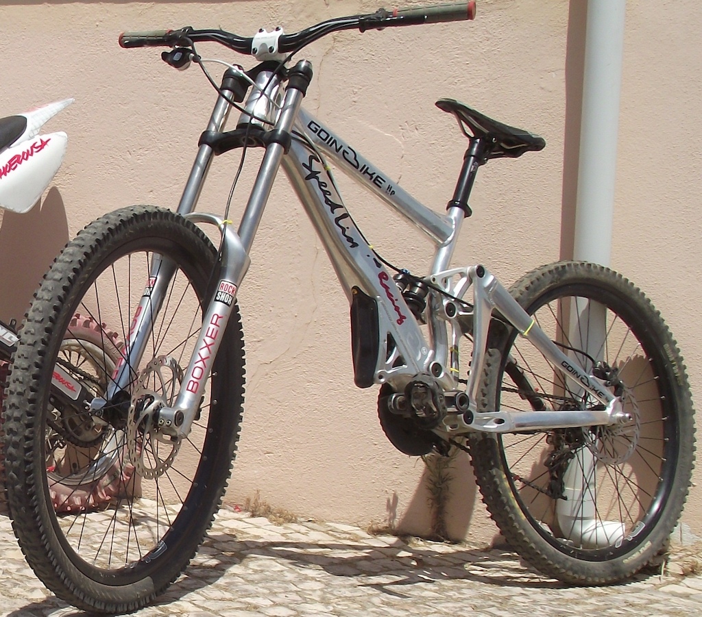 Vendo Giant Glory DH 1950€ não negociáveis