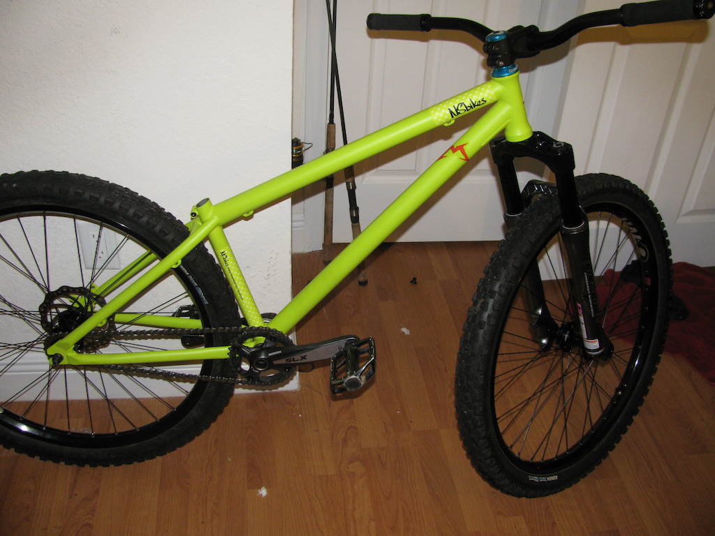 not quite complete 99% waiting on grips, Nukeproof Protron pedels, Octain One seatpost/seat
