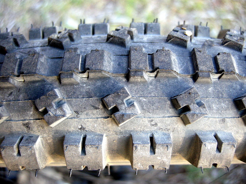 Kenda H-Factor tire closeup