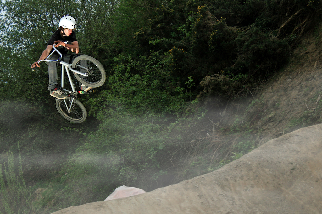 James humping his bars through the mist