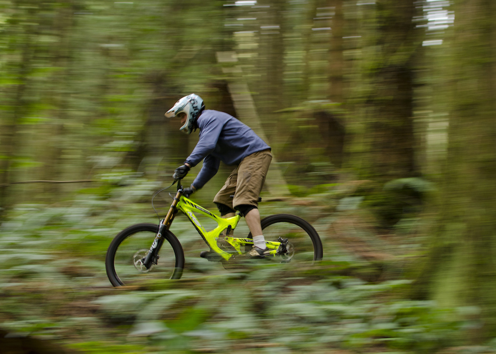 Jeremy riding the new Intense M9. Photo by Neil Sinclair