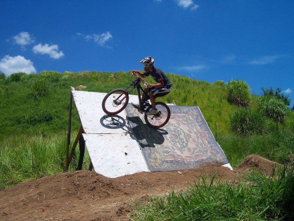 New Wall Ride in Long Track
