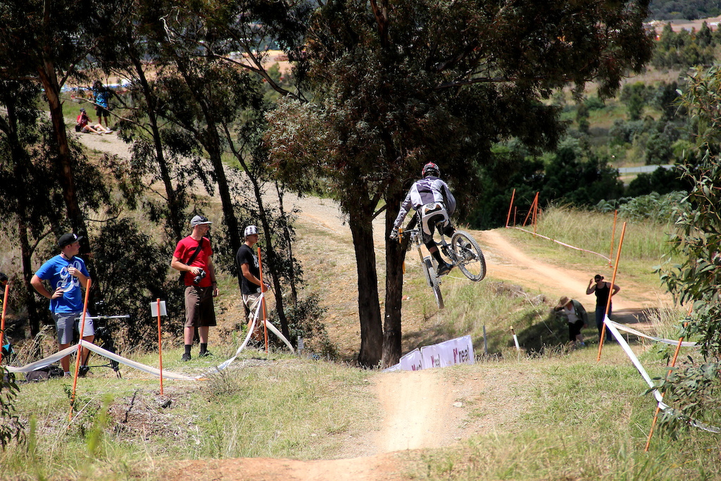 stromlo national round 3
please comment, feed back is appreciated!
if you know the rider pleas comment. thanks