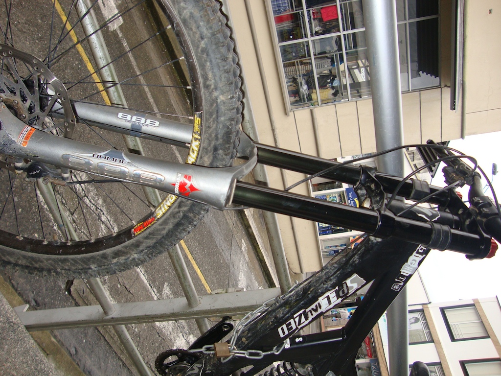 SE VENDE BIG-GIT 2 CON SUSPENSION 888 RC2 EN PERFECTO ESTADO 
TEL. 3108392198-HUGO76_50@HOTMAIL.COM