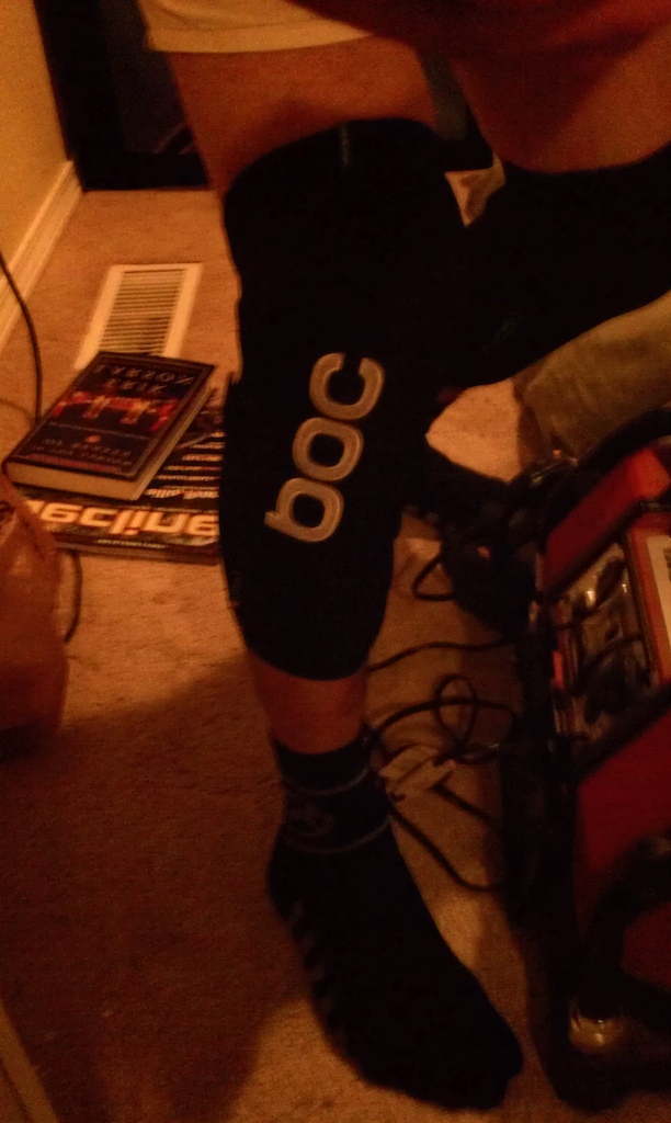 New POC VPD 2.0 Long knee pads for Whattheheel