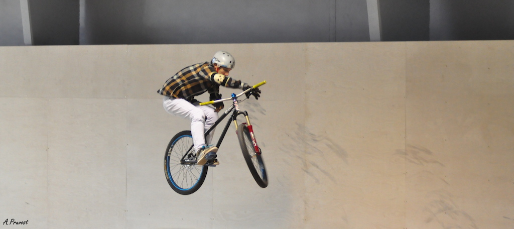 barspin on the funbox