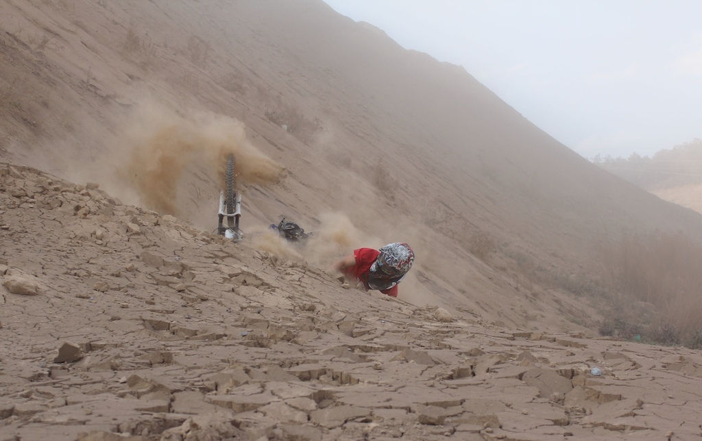 crash!