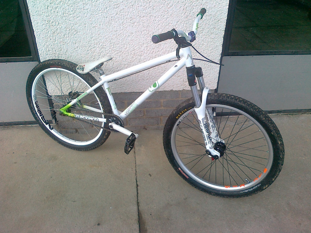 project 2: NS Suburban 24" with old components