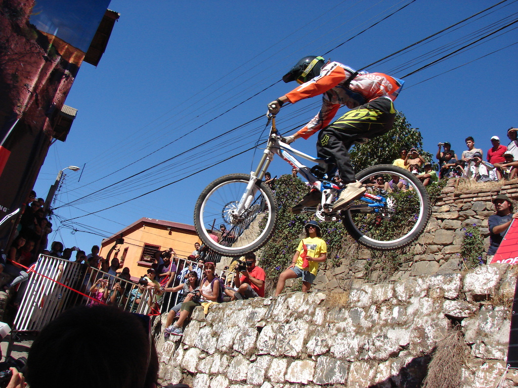 La Peruana Jump