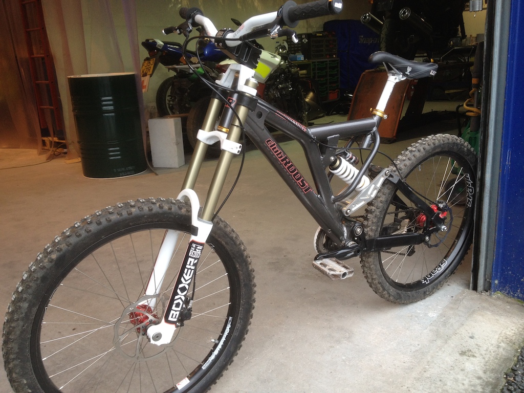 Club Roost DH8 for sale.