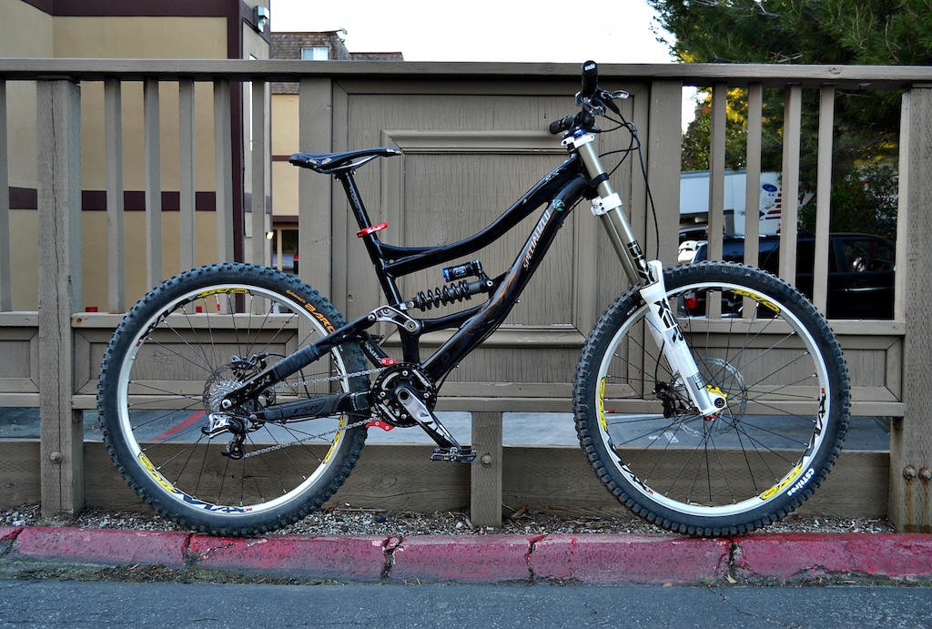 2010 SX Trail with '11 Boxxer WC. New wheels coming.