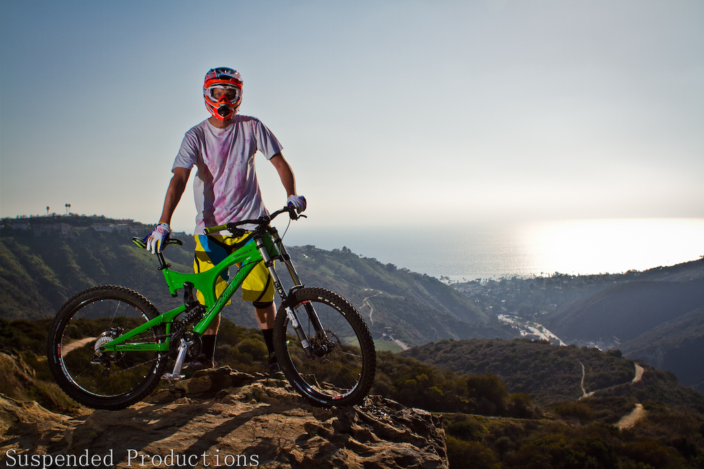 Yes that is Dan (Danyul) The Photographer and yes he is riding a Downhill bike