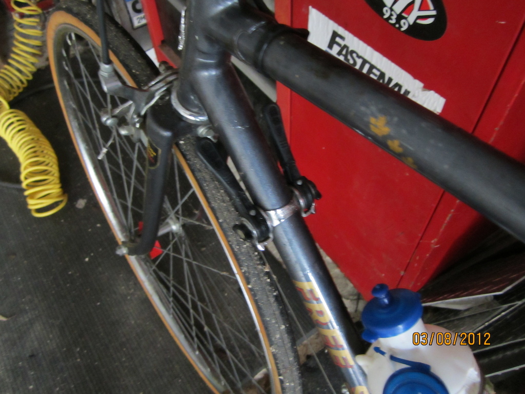 bike I picked upon Kijiji for $25

turning it into a fixie most likely